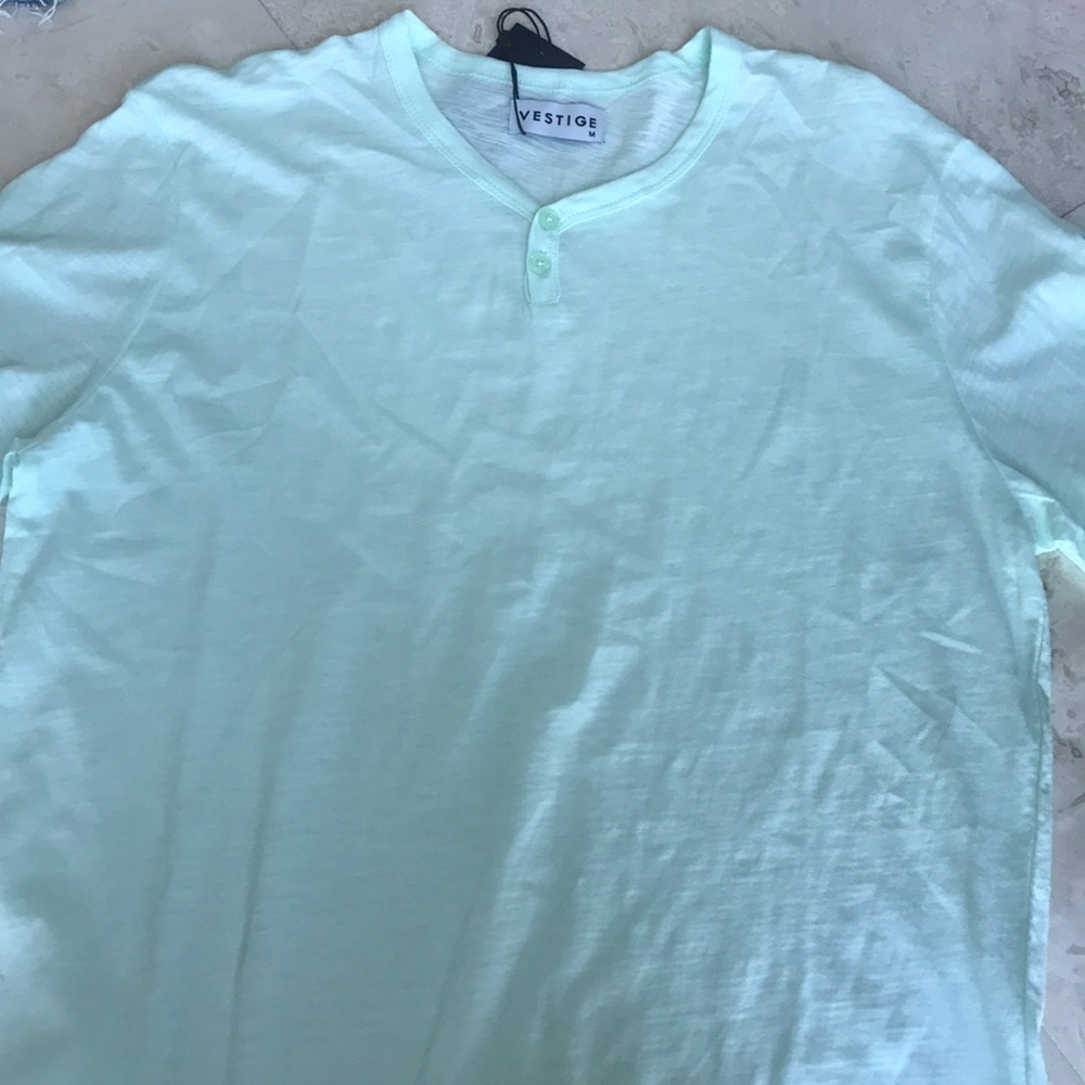 Vestige tee